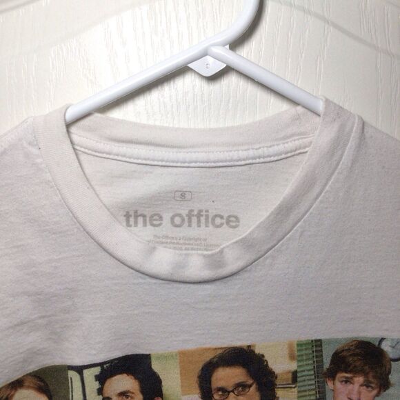 The Office TV Show Longsleeve Small White T-Shirt With Cast Faces - Picture 3 of 16
